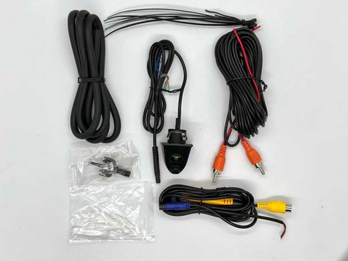 Камера заднего вида Viper Super HD с омывателем NEW