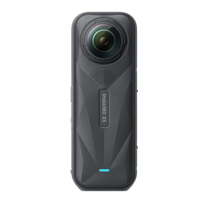 Экшн-камера Insta360 X5 Starter Bundle