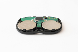 Брелок метка Pandora BTM-762