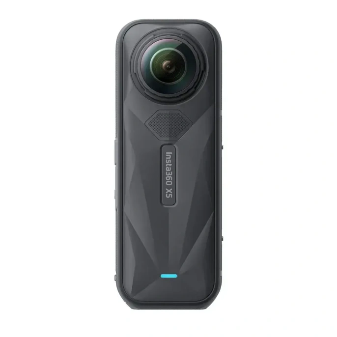Экшн-камера Insta360 X5 Essentials Bundle, 360° 8К, 72 МП