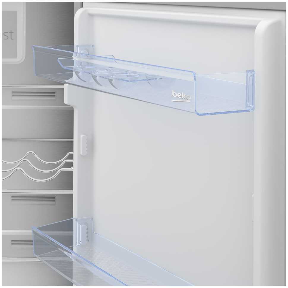 Встраиваемый двухкамерный холодильник Beko BCNA306E3S белый