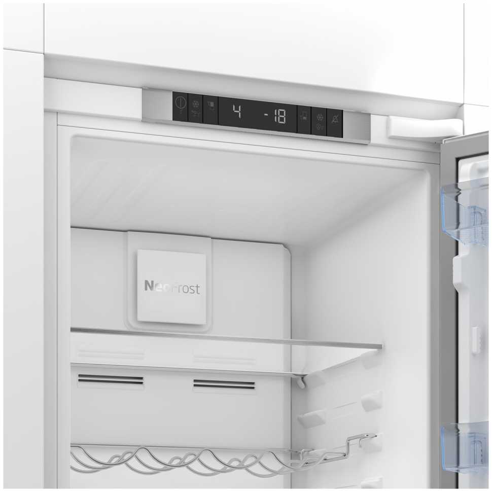 Встраиваемый двухкамерный холодильник Beko BCNA306E3S белый