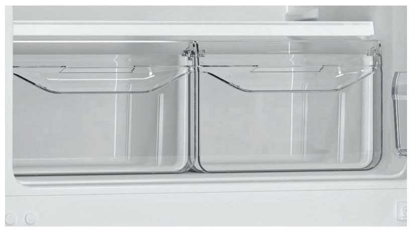 Двухкамерный холодильник Indesit DS 4160 W