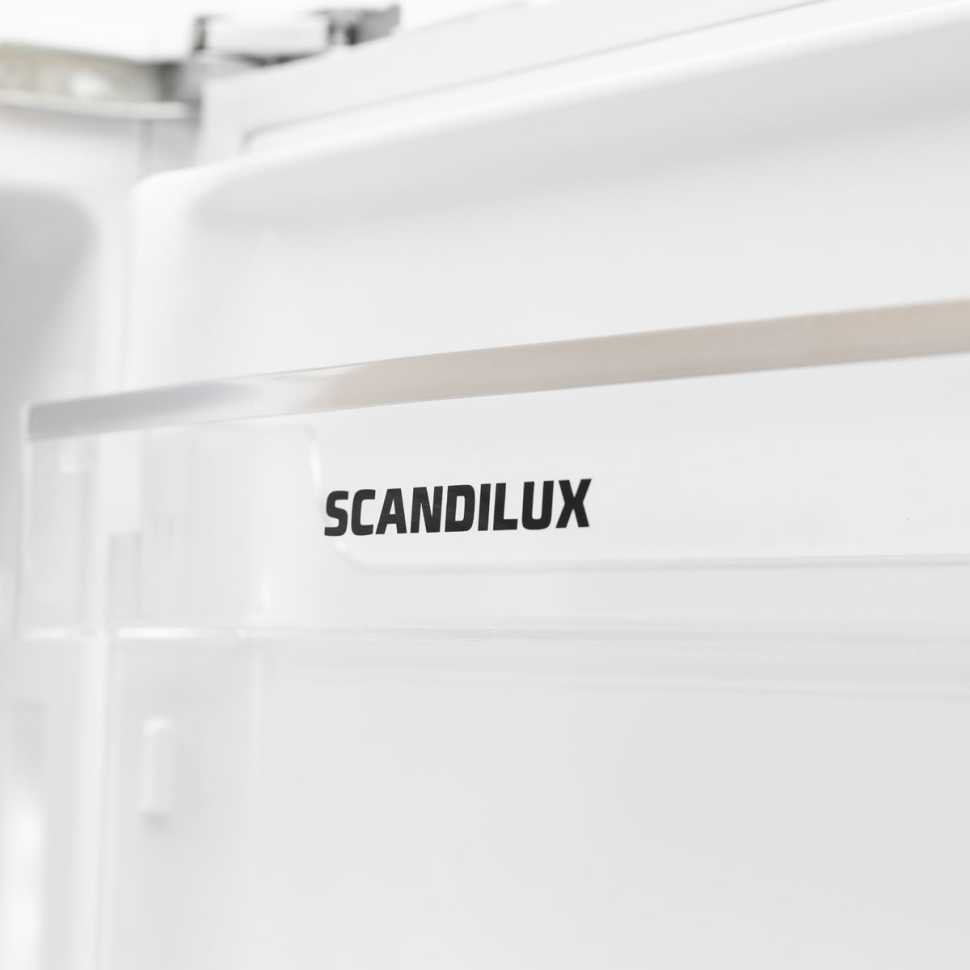 Встраиваемый двухкамерный холодильник Scandilux CTFBI205E