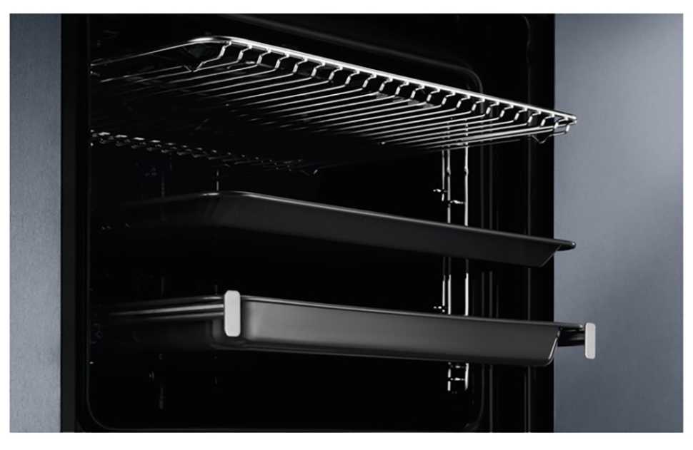 Электрический духовой шкаф Electrolux EOF3H50BK черный