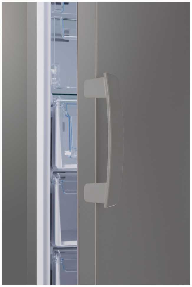 Морозильник Indesit DFZ 5175 G серебристый