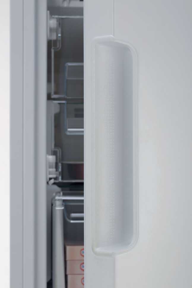 Морозильник Indesit DSZ 4150