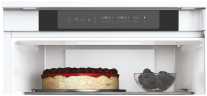 Встраиваемый двухкамерный холодильник Haier HBW5518ERU