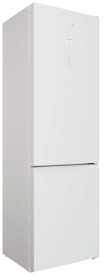 Двухкамерный холодильник Hotpoint HT 5200 W белый