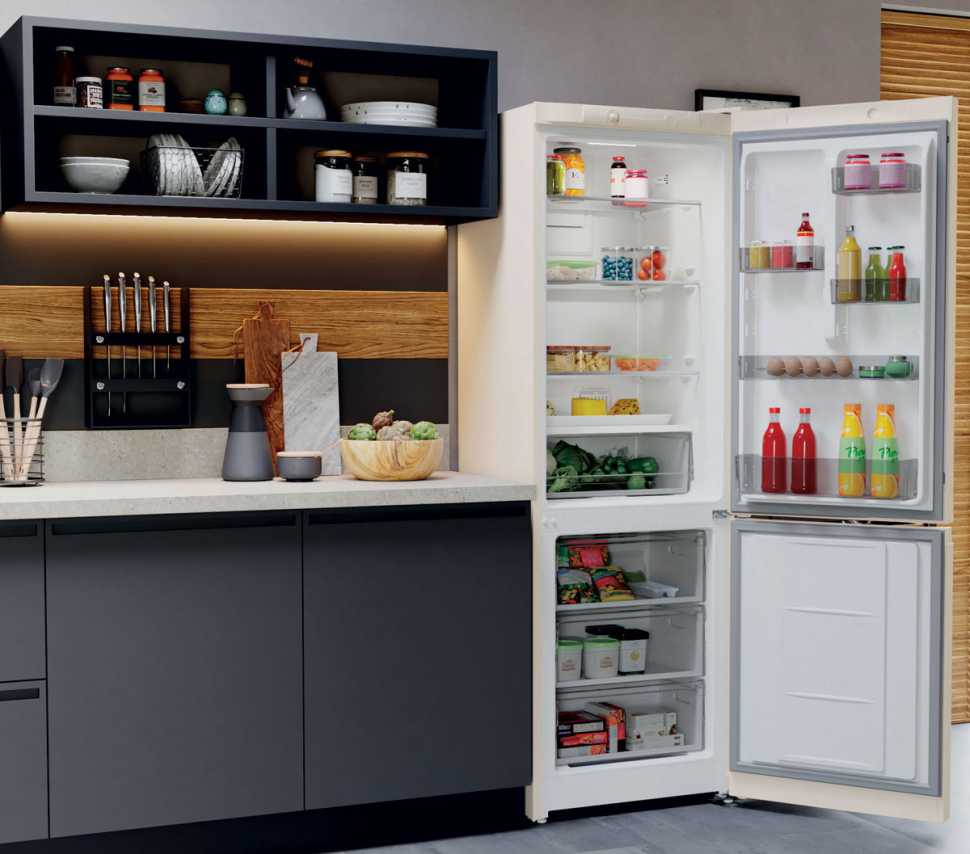 Двухкамерный холодильник Hotpoint HT 4180 AB мраморный