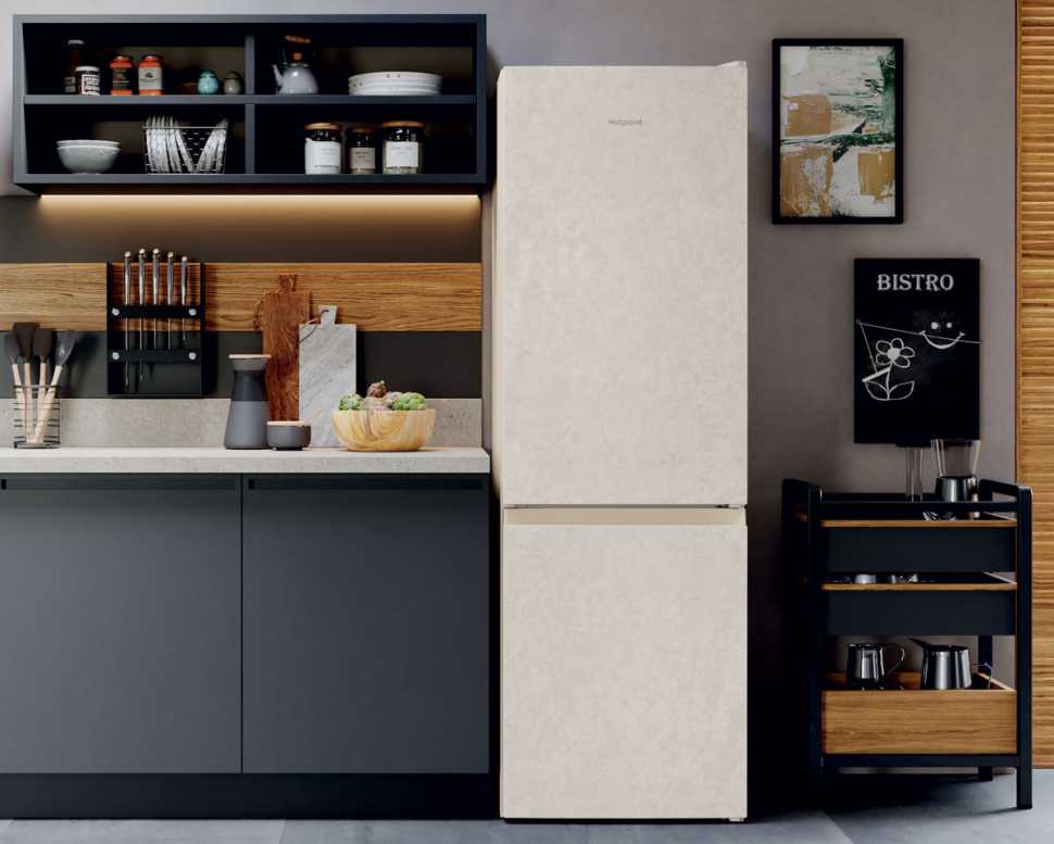Двухкамерный холодильник Hotpoint HT 4180 AB мраморный