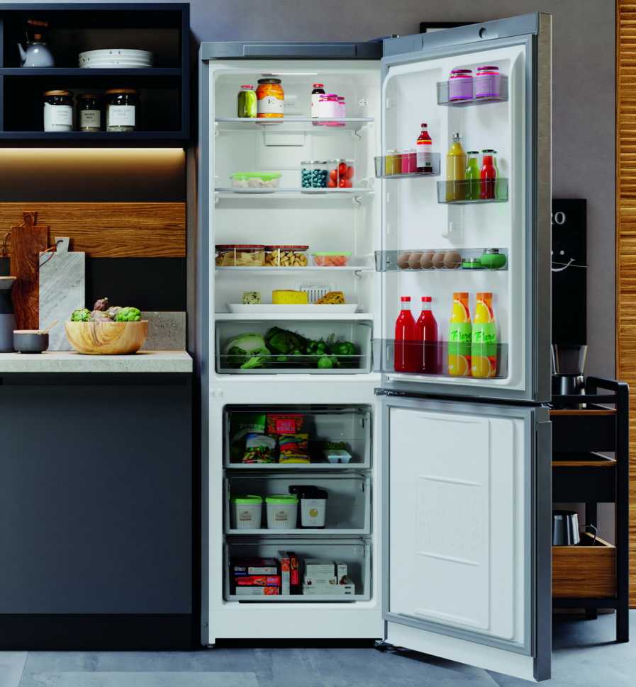 Двухкамерный холодильник Hotpoint HT 5180 MX нержавеющая сталь