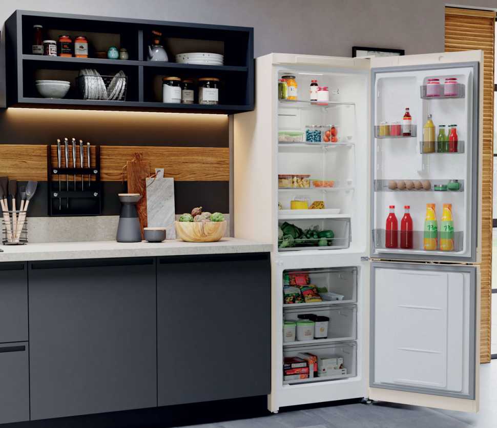 Двухкамерный холодильник Hotpoint HT 5180 AB мраморный