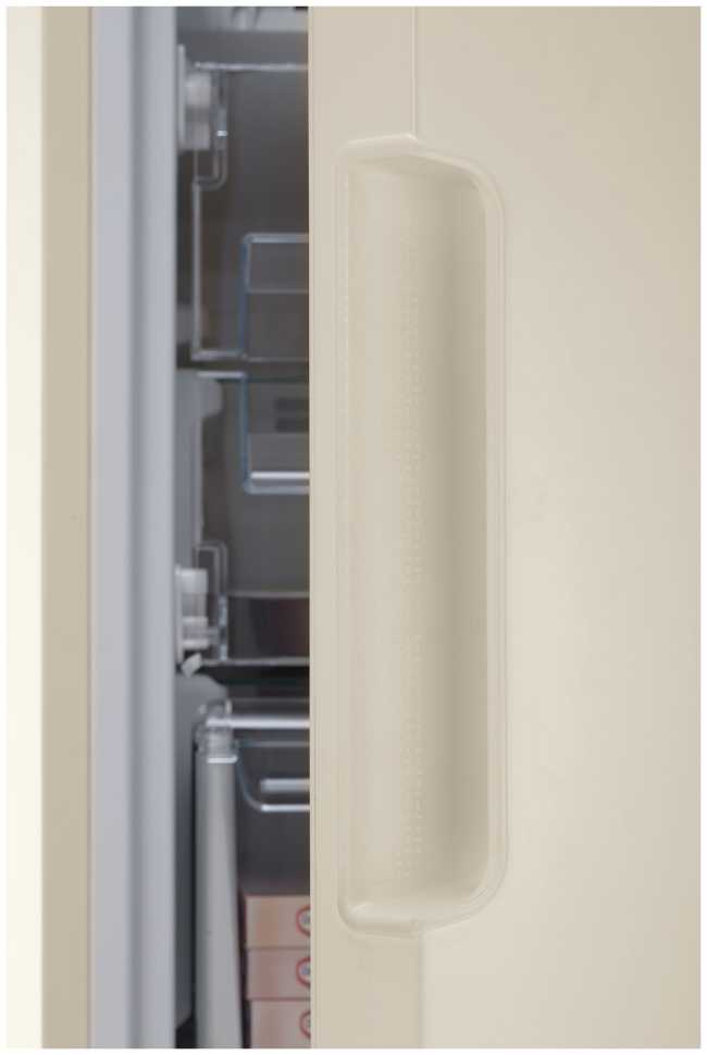Морозильник Indesit DSZ 4150 E Бежевый