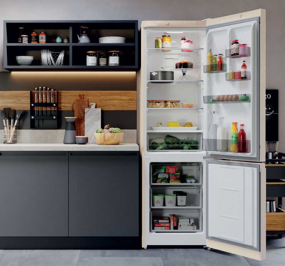 Двухкамерный холодильник Hotpoint HT 4200 AB мраморный