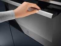 Встраиваемая микроволновая печь СВЧ Electrolux EVM8E08X