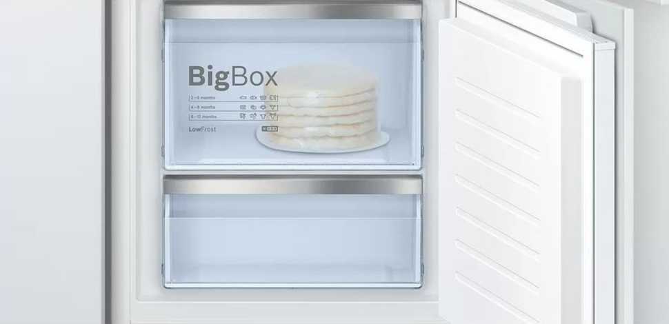 Встраиваемый двухкамерный холодильник Bosch KIS87AF30U