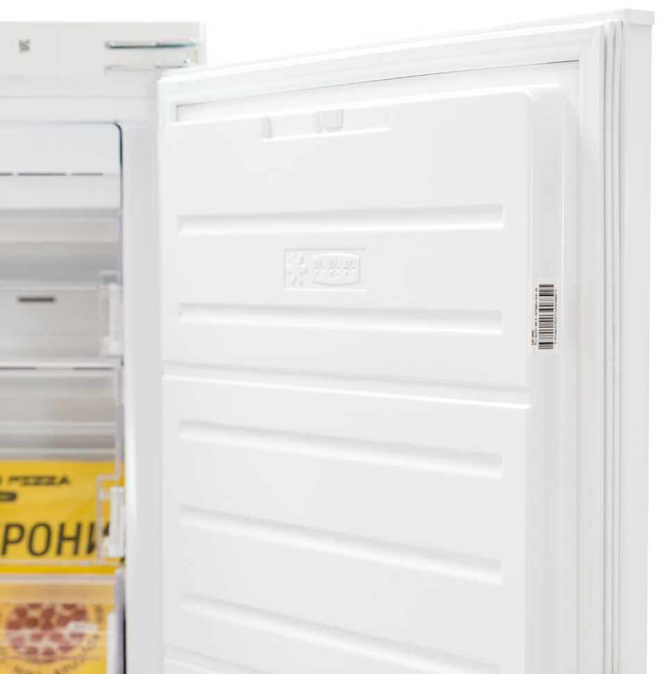 Встраиваемый морозильник Scandilux FNBI303E