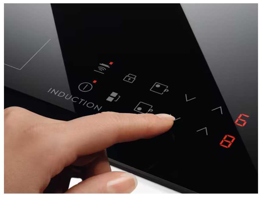 Электрическая варочная панель Electrolux KIR60433