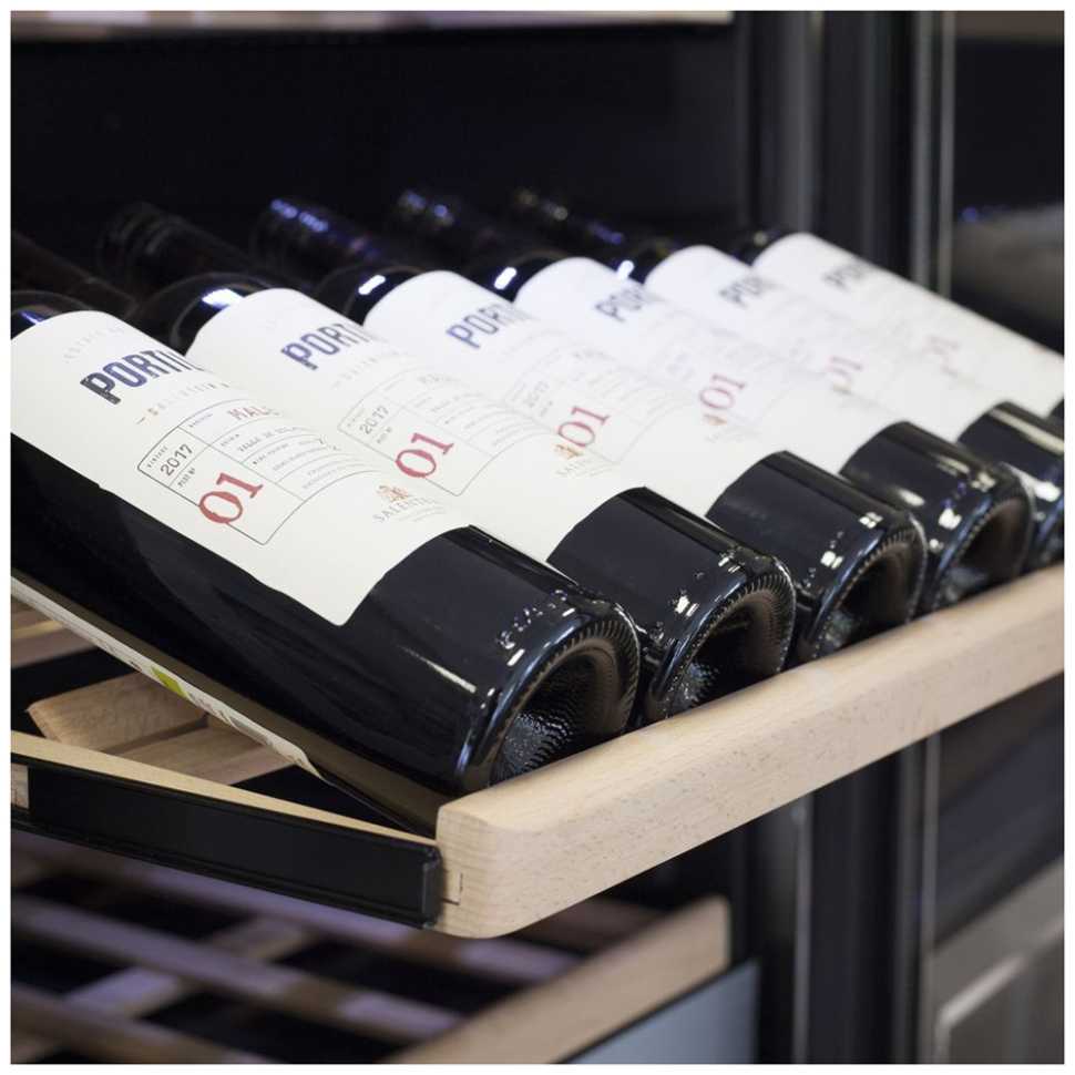 Винный шкаф Caso WineChef Pro 180 black