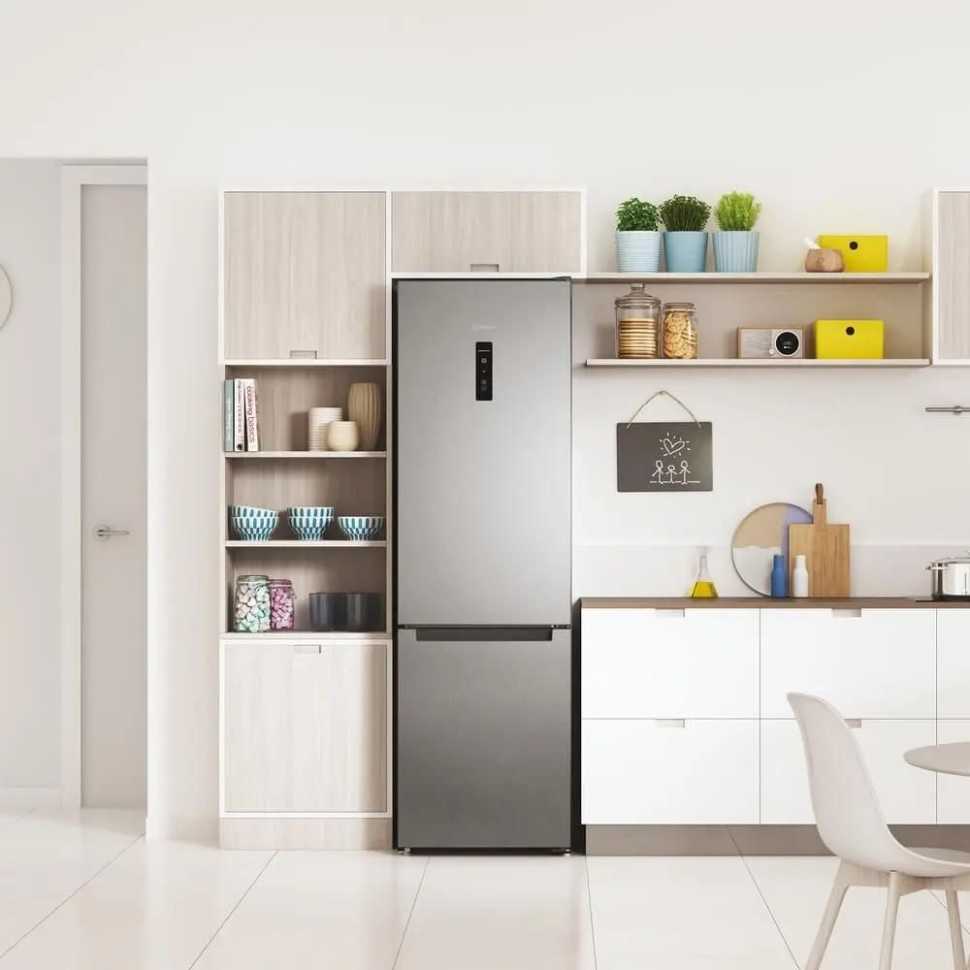 Двухкамерный холодильник Indesit ITS 5180 G Серебристый