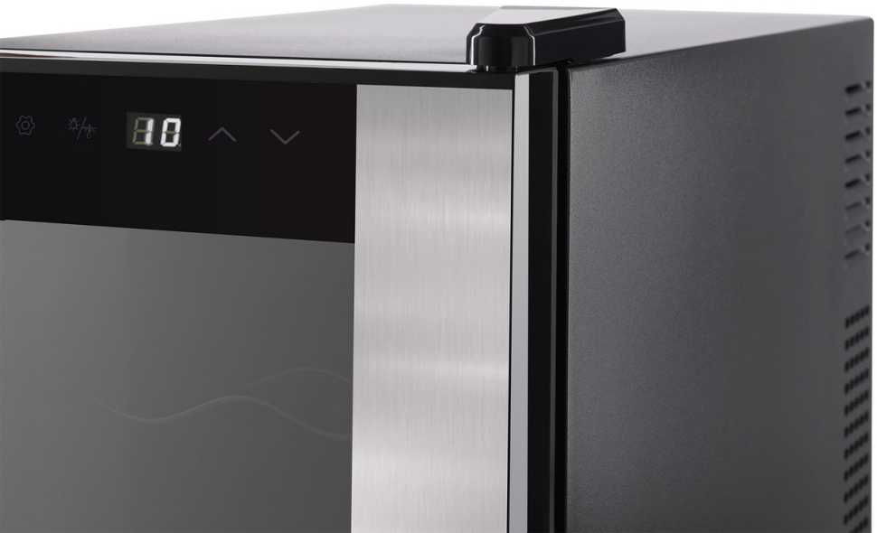 Винный шкаф Tesler WCV-080 SILVER