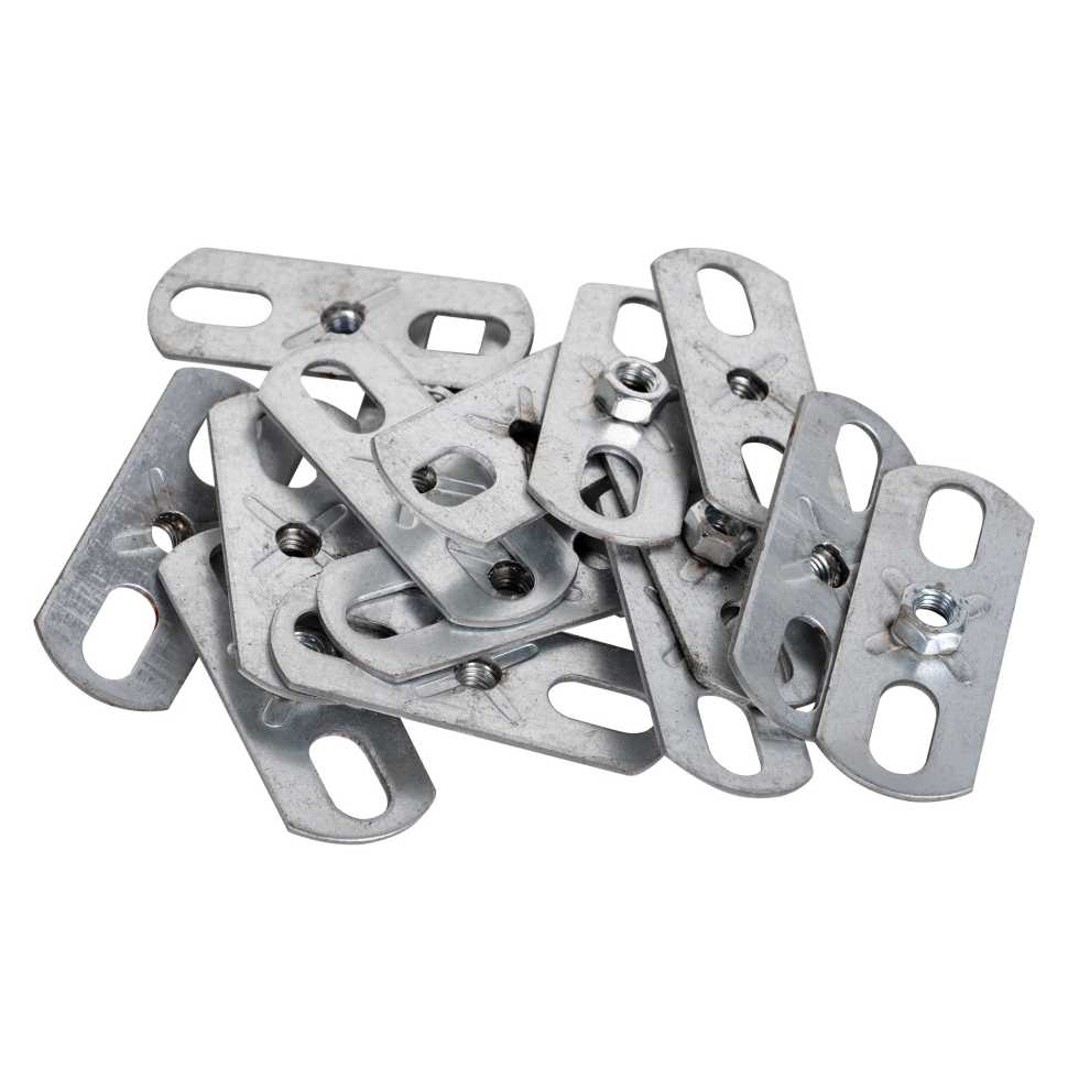 Пластина опорная SHUFT с гайкой М8 30х80х3,0 (упак.100шт)