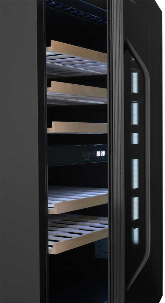 Встраиваемый винный шкаф Zugel ZCWI570DB