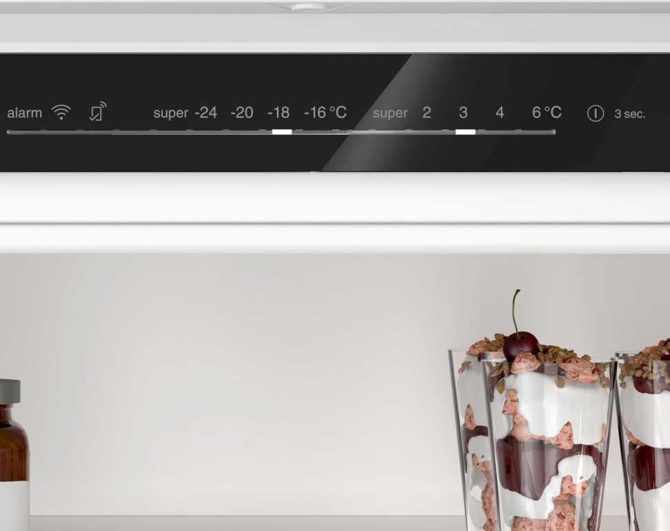 Встраиваемый двухкамерный холодильник Bosch KBN96VFE0