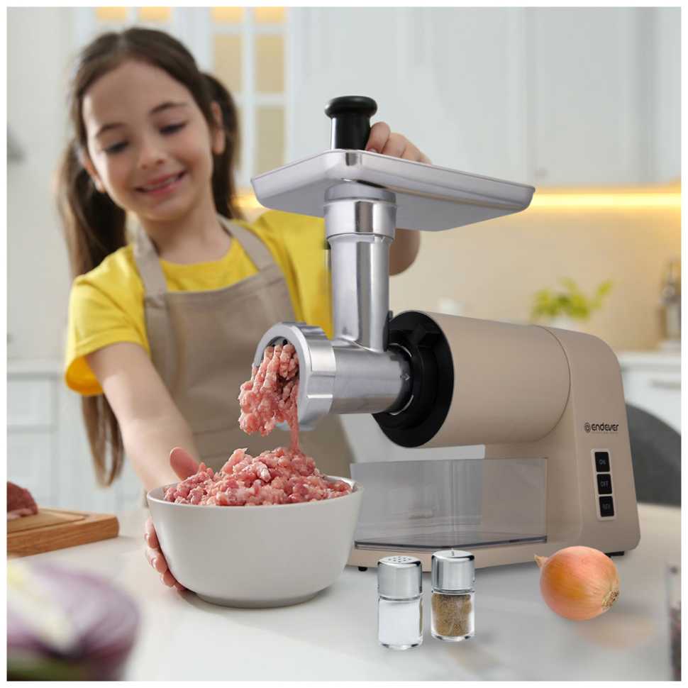 Мясорубка Endever Sigma-106 (90256) бежевый