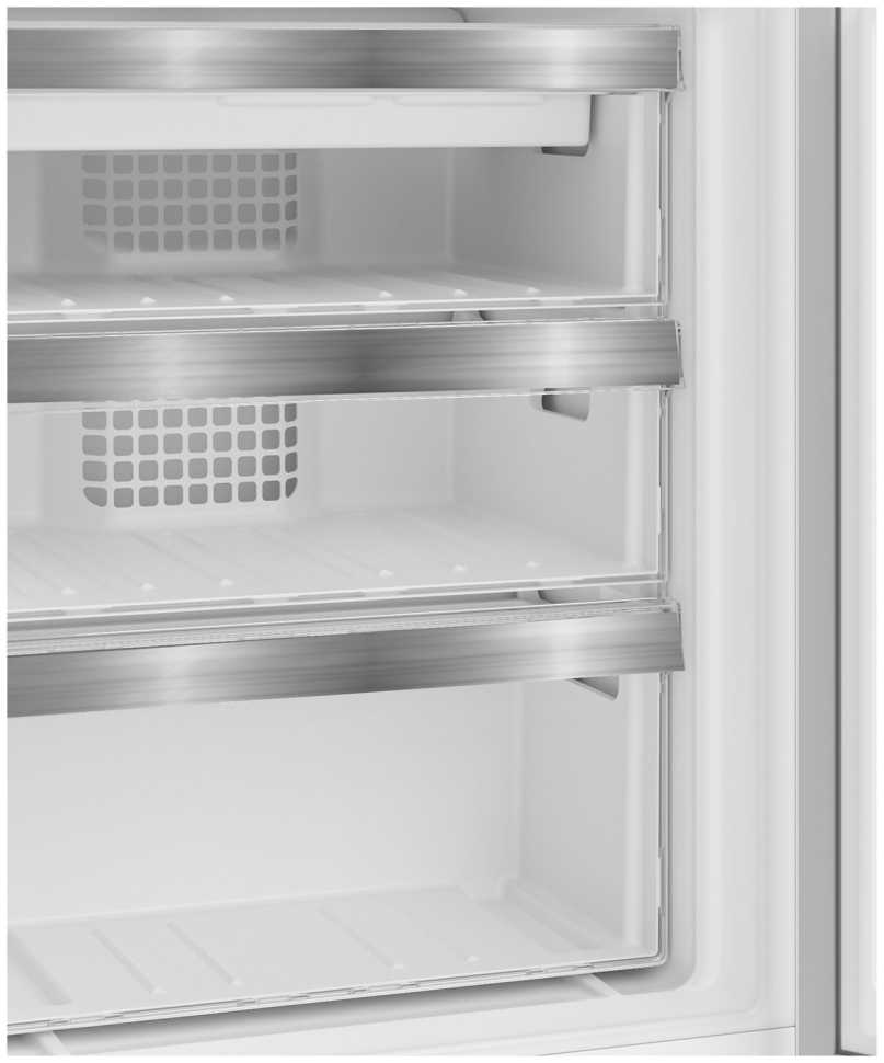 Встраиваемый двухкамерный холодильник Hotpoint HBH 18 белый