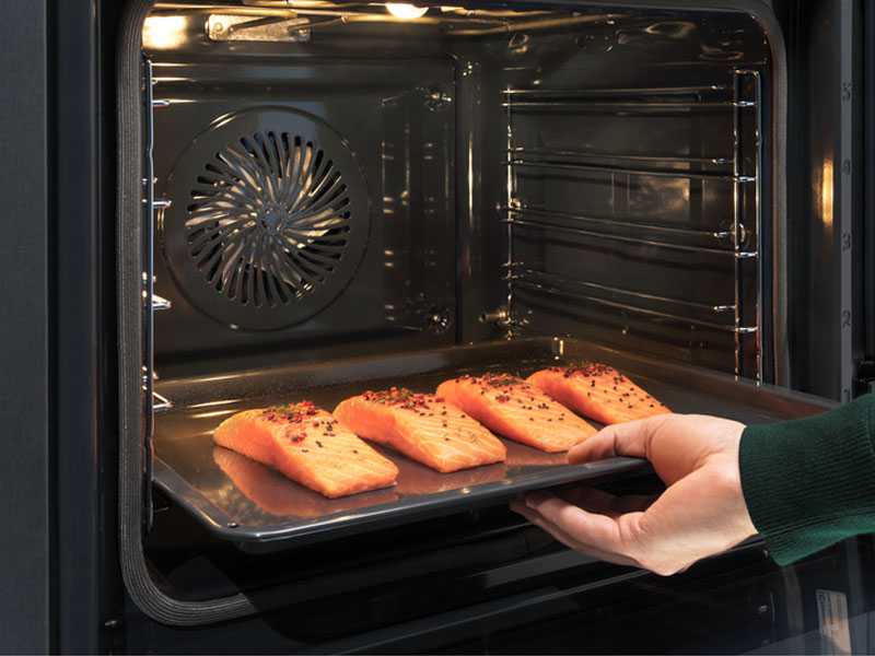 Электрический духовой шкаф Electrolux KOBCS31X