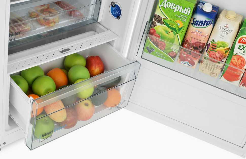 Холодильник Side-by-Side Scandilux SBS 711 EZ 12 W (FN 711 E12 W + R 711 EZ 12 W)