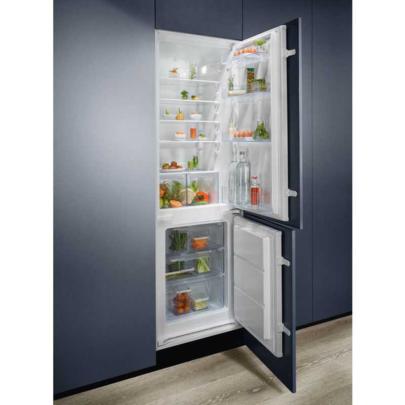 Встраиваемый двухкамерный холодильник Electrolux LNS5LE18S