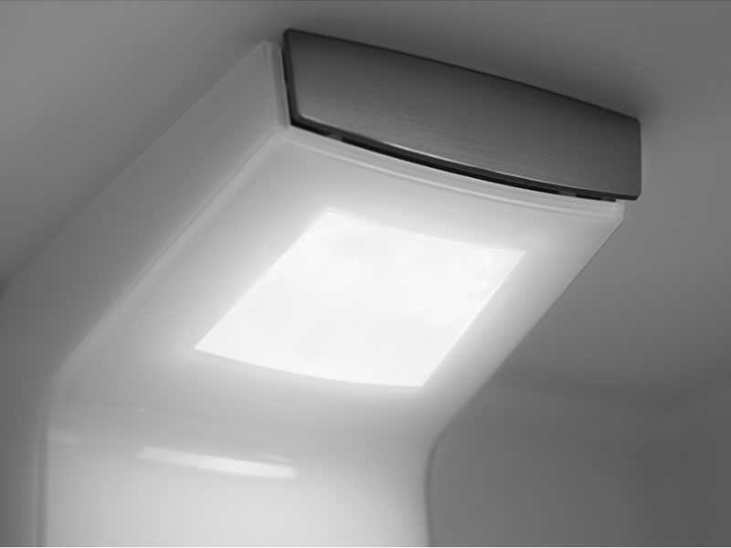 Встраиваемый двухкамерный холодильник Electrolux LNS6TE19S