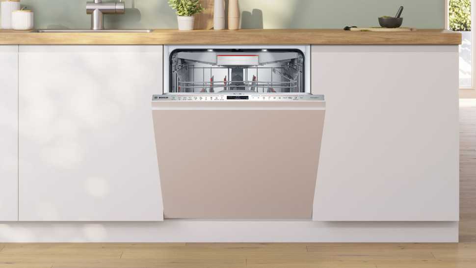 Встраиваемая посудомоечная машина Bosch SMV8YCX02E