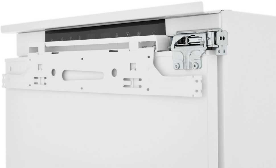 Встраиваемый двухкамерный холодильник Zugel ZRI1760FNF