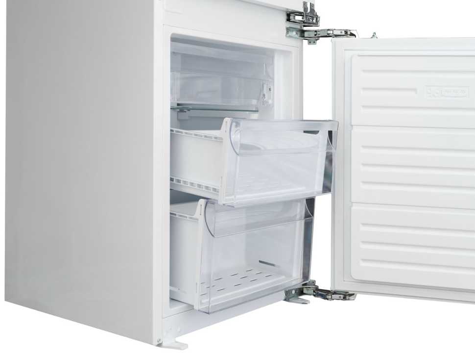 Встраиваемый двухкамерный холодильник Schaub Lorenz SLUE235W5