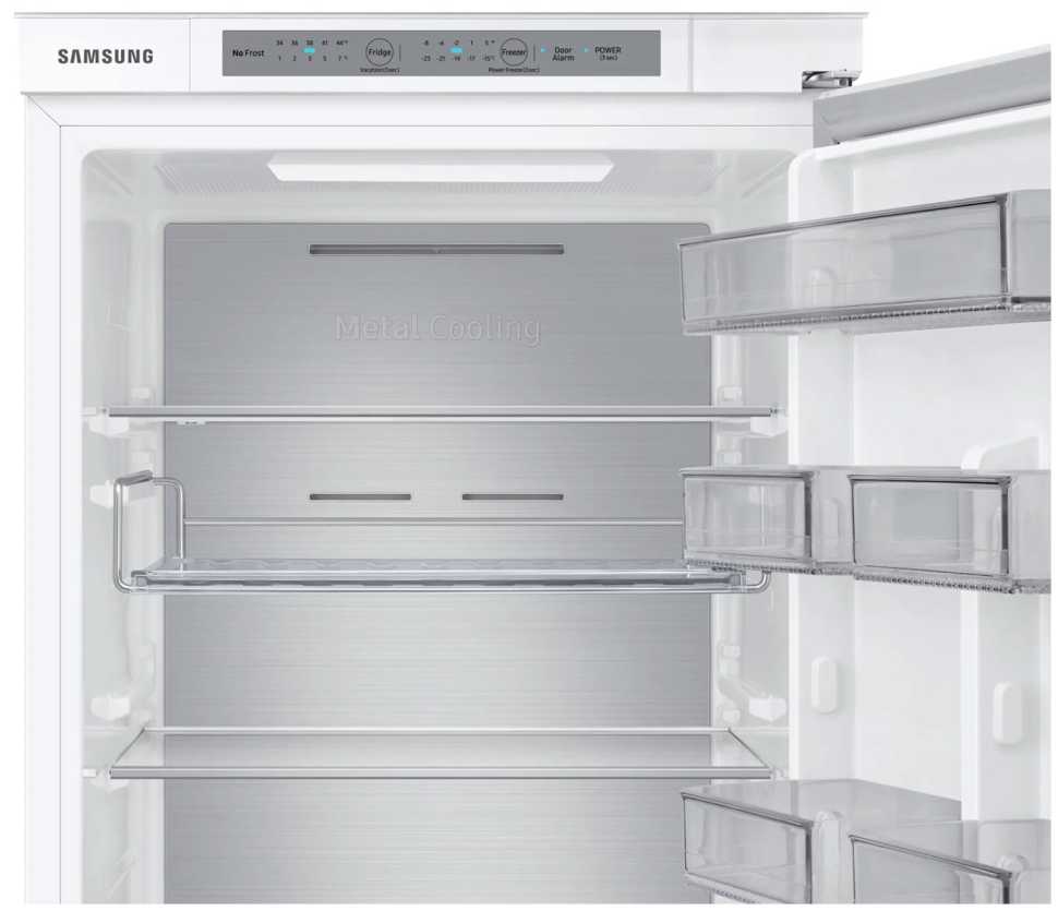 Встраиваемый двухкамерный холодильник Samsung BRB 26705EWW